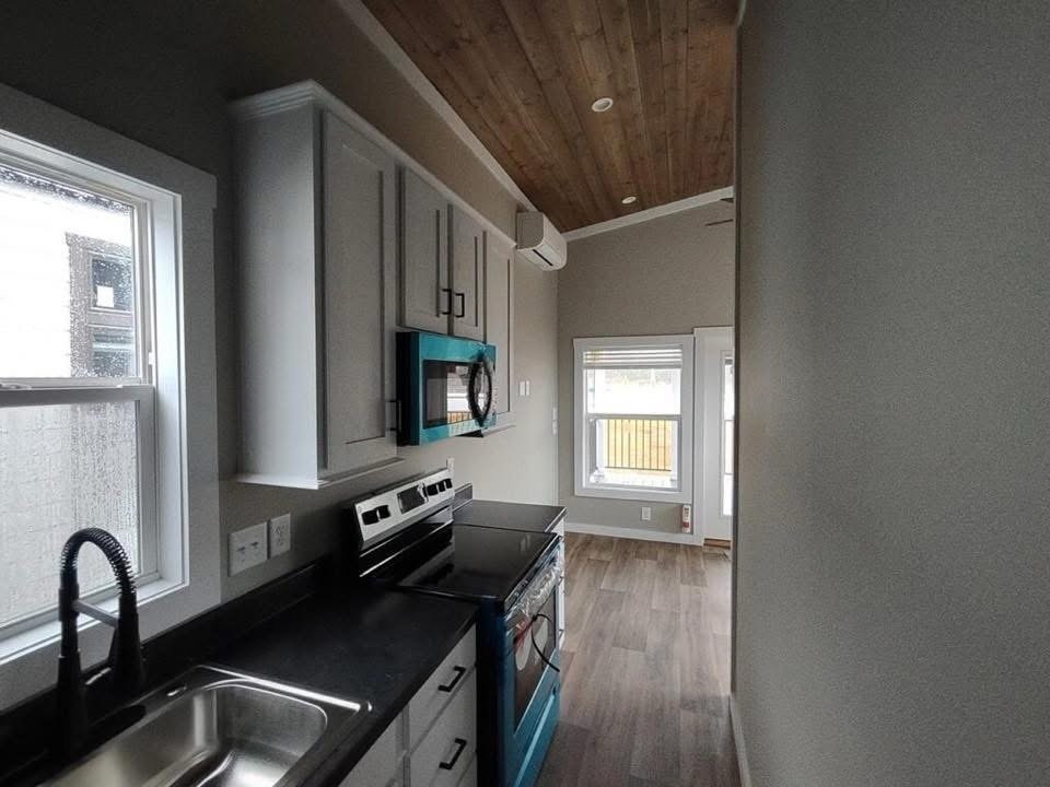 The Cumberland - Image 19