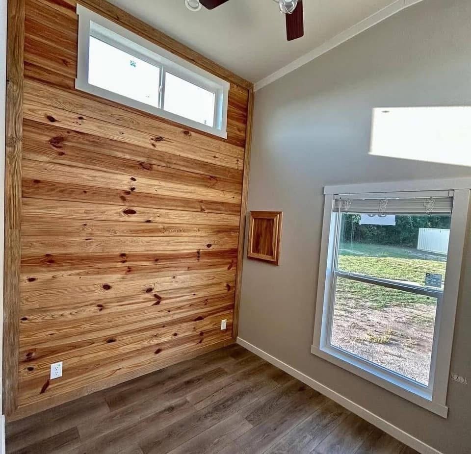 The Melrose - Image 8