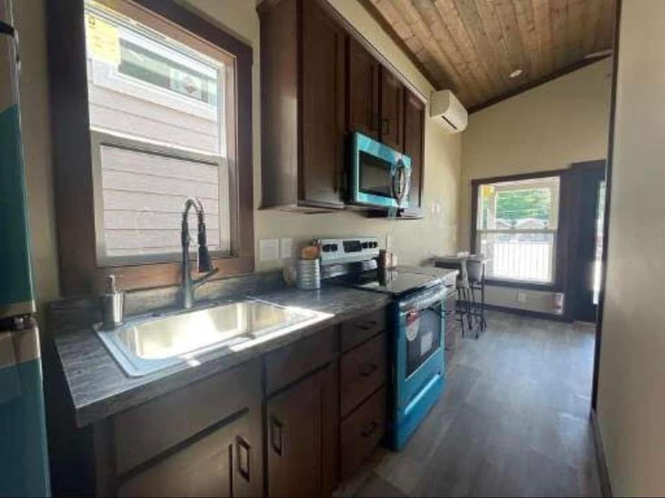 The Sunbeam - Image 12