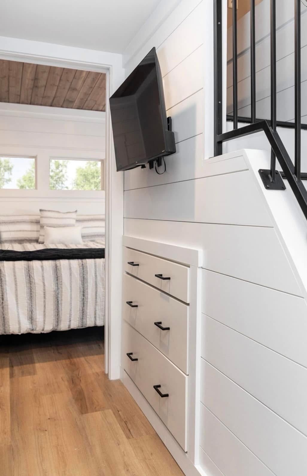 The Puddle - Image 8